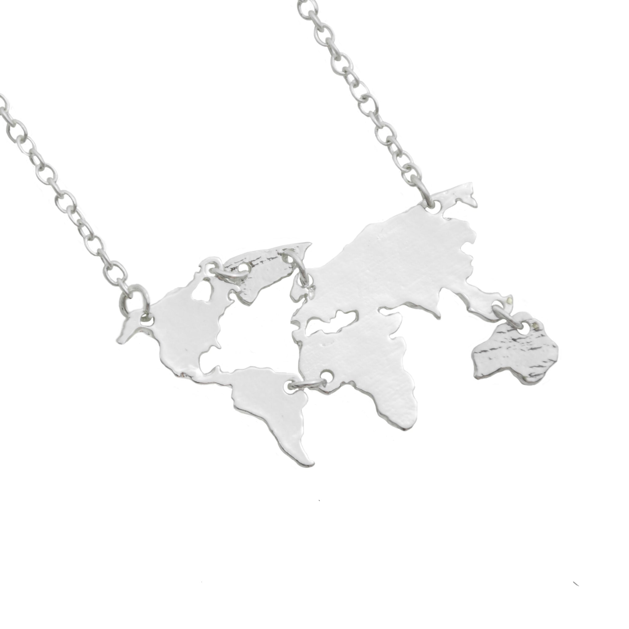 Collar Plateado con el Mapa del Mundo