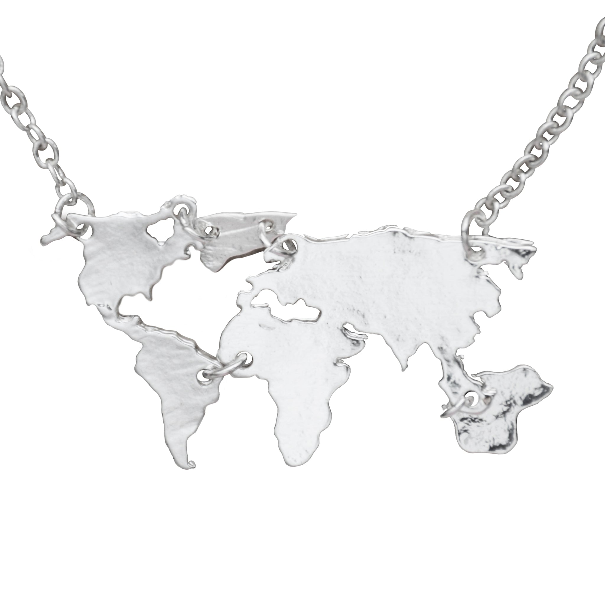 Collar Plateado con el Mapa del Mundo